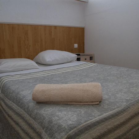 Hotel Durand Le Patio 알레스 외부 사진