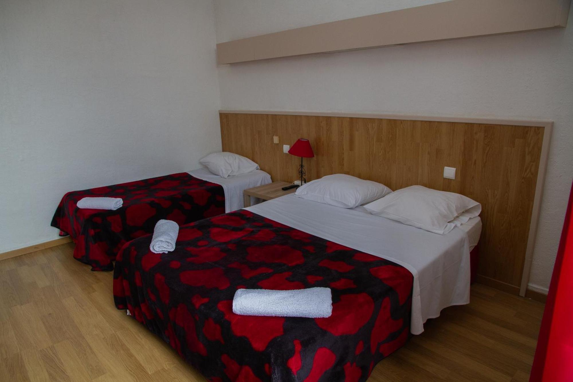 Hotel Durand Le Patio 알레스 외부 사진