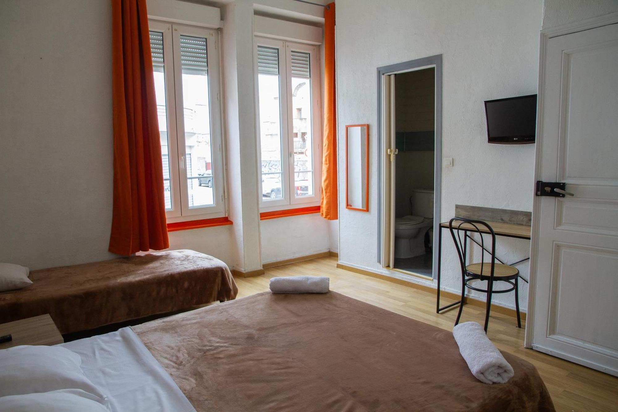 Hotel Durand Le Patio 알레스 외부 사진